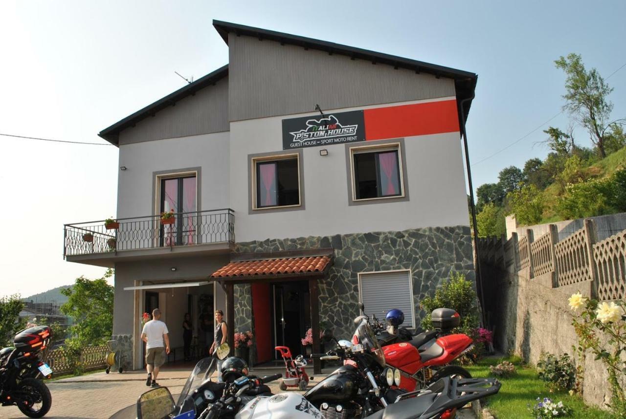 Italian Piston House Sport Moto Rent Bed & Breakfast Millesimo Екстериор снимка