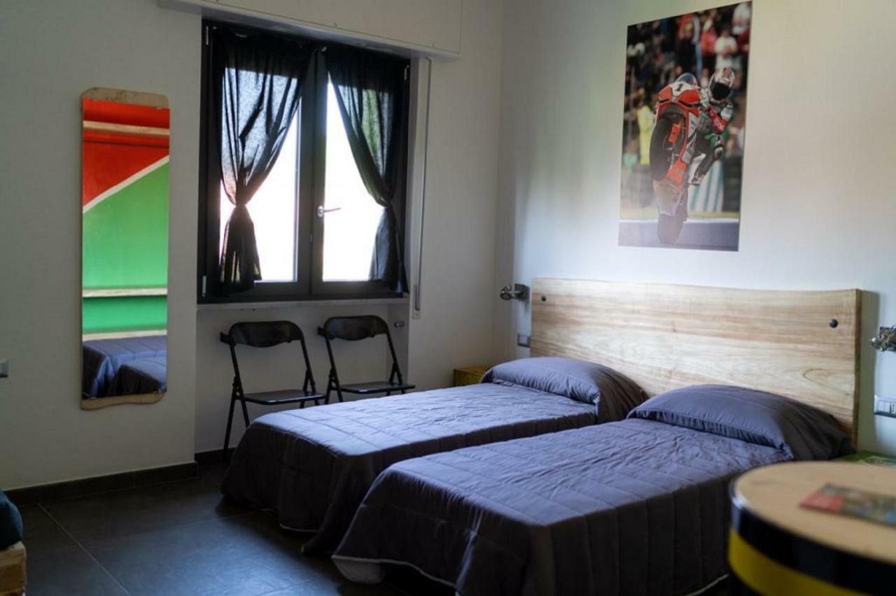 Italian Piston House Sport Moto Rent Bed & Breakfast Millesimo Екстериор снимка